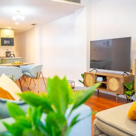 Expoholidays- Rueda Lopez Con Parking Gratis 4b Apartamento